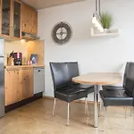 Welcome In - 'leni' Naast De Piste, Met Balkon, Sauna En Zwembad Winterberg