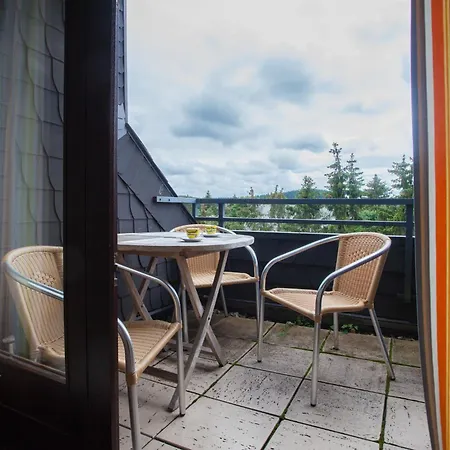 Apartmán Welcome In - 59-g 'leni' Direkt An Der Piste, Mit Balkon, Sauna Und Schwimmbad Winterberg